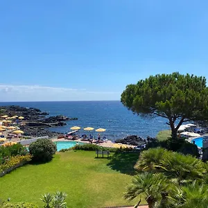  Apartment Giardino Sul Mare Italien