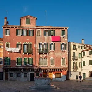  Apartment The Arch Historic Italien